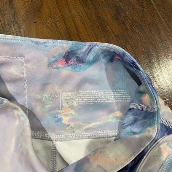 Victoria Secret Crossover Waistband Leggings - Picture 6 of 8